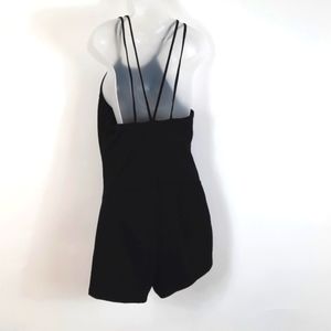 Black Halter Strapy Back Romper. NWT! 🆕